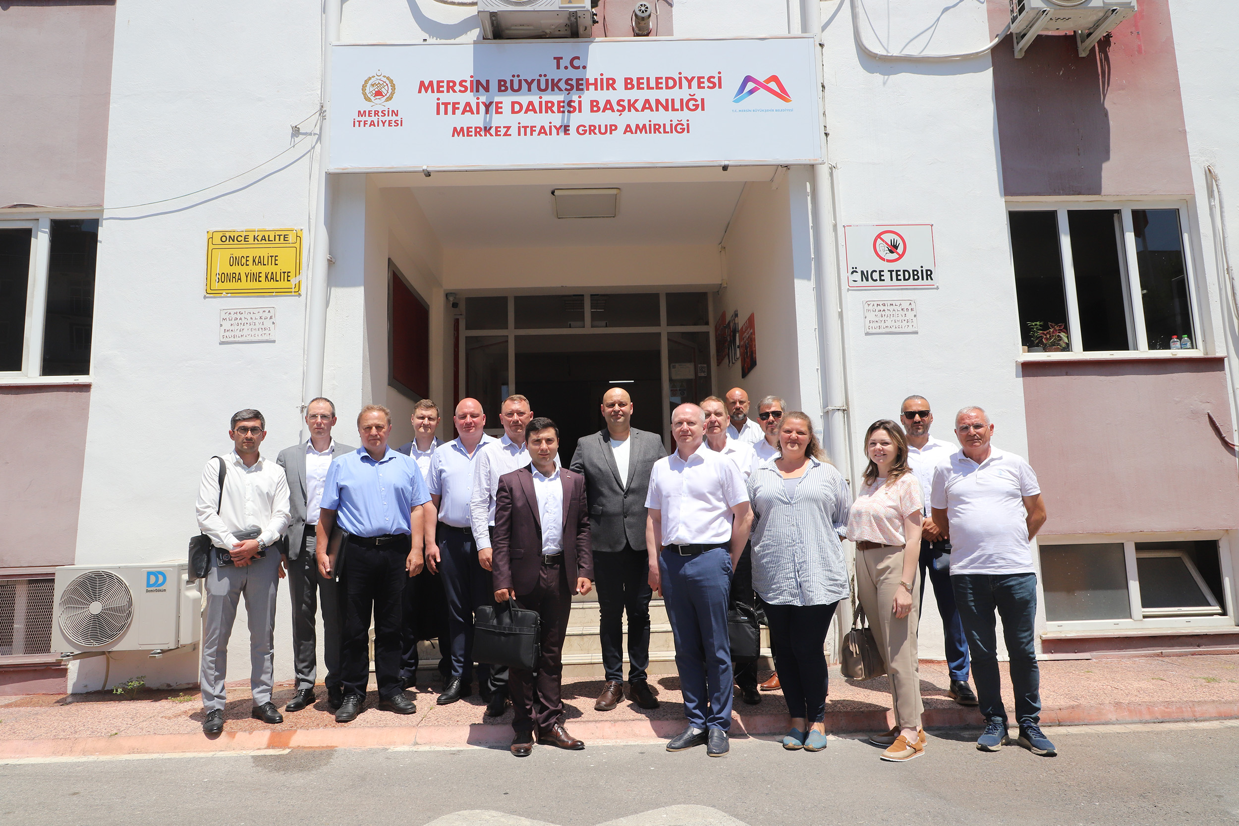 Akkuyu NGS Rus Heyetinden Mersin Büyükşehir İtfaiyesi’ne Ziyaret