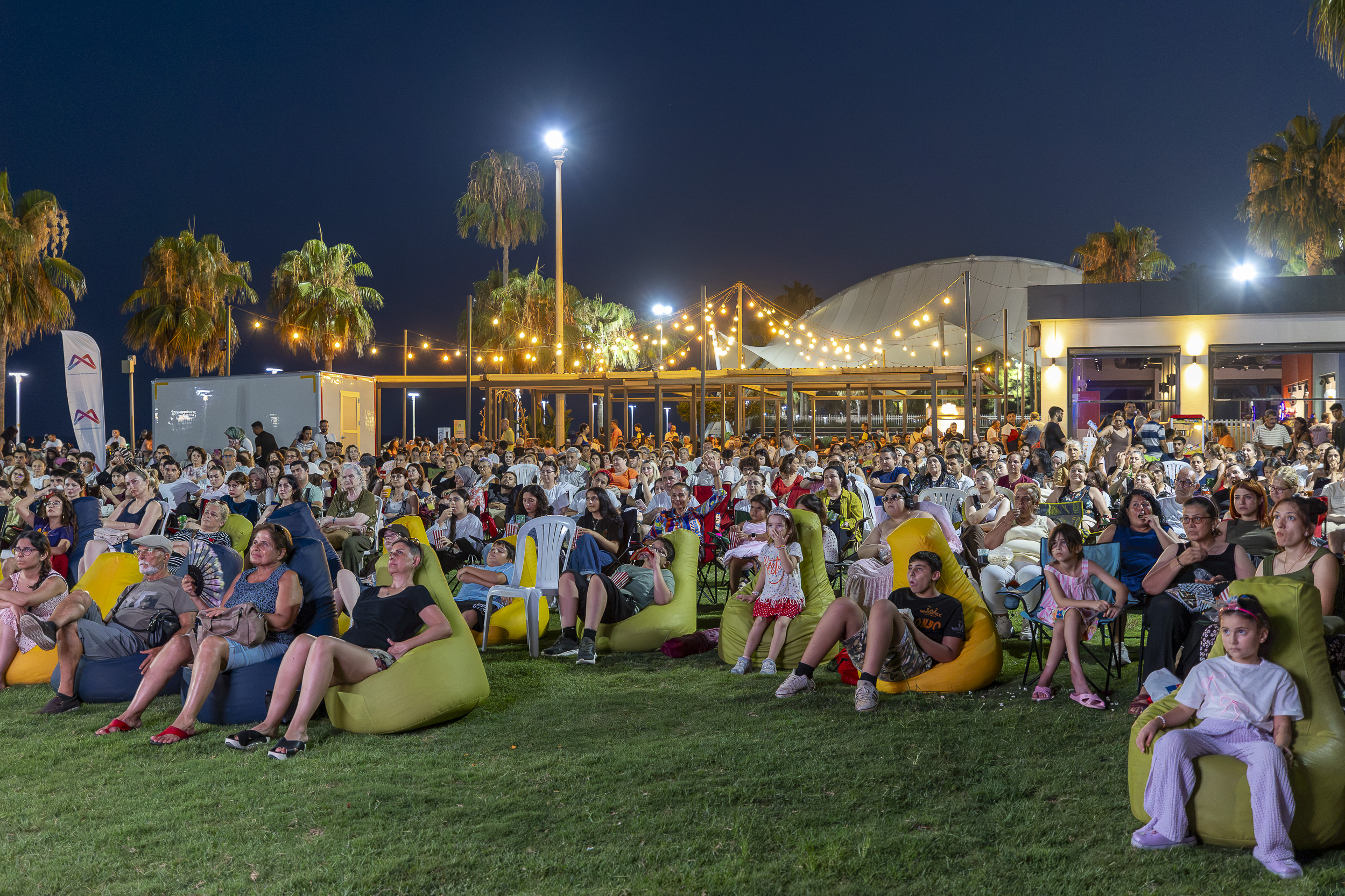 Mersin Büyükşehir Açık Hava Sinema Günleri Kültür Park'ta Başladı
