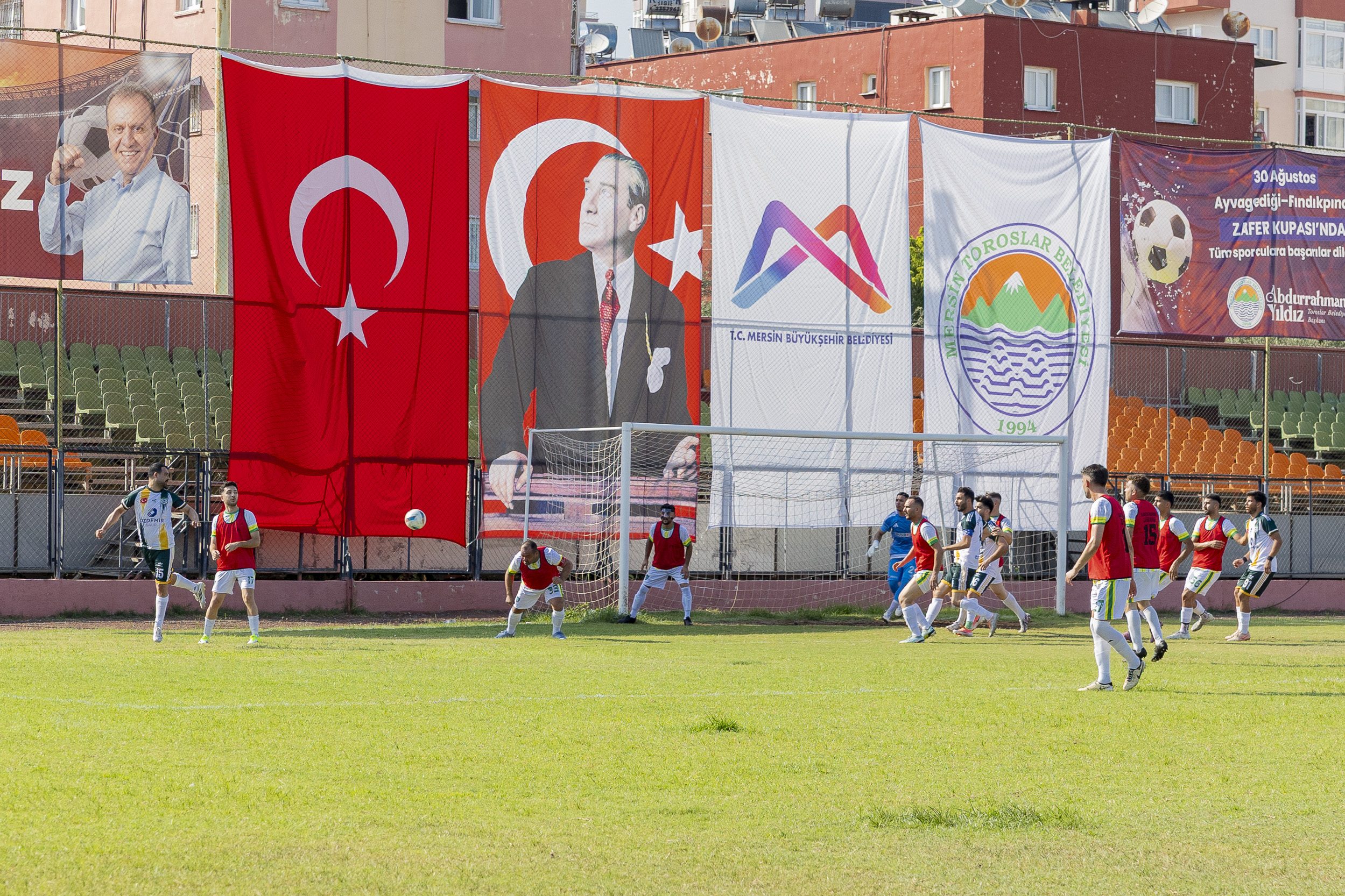 Mersin Büyükşehir Fındıkpınarı Futbol Turnuvası Başladı