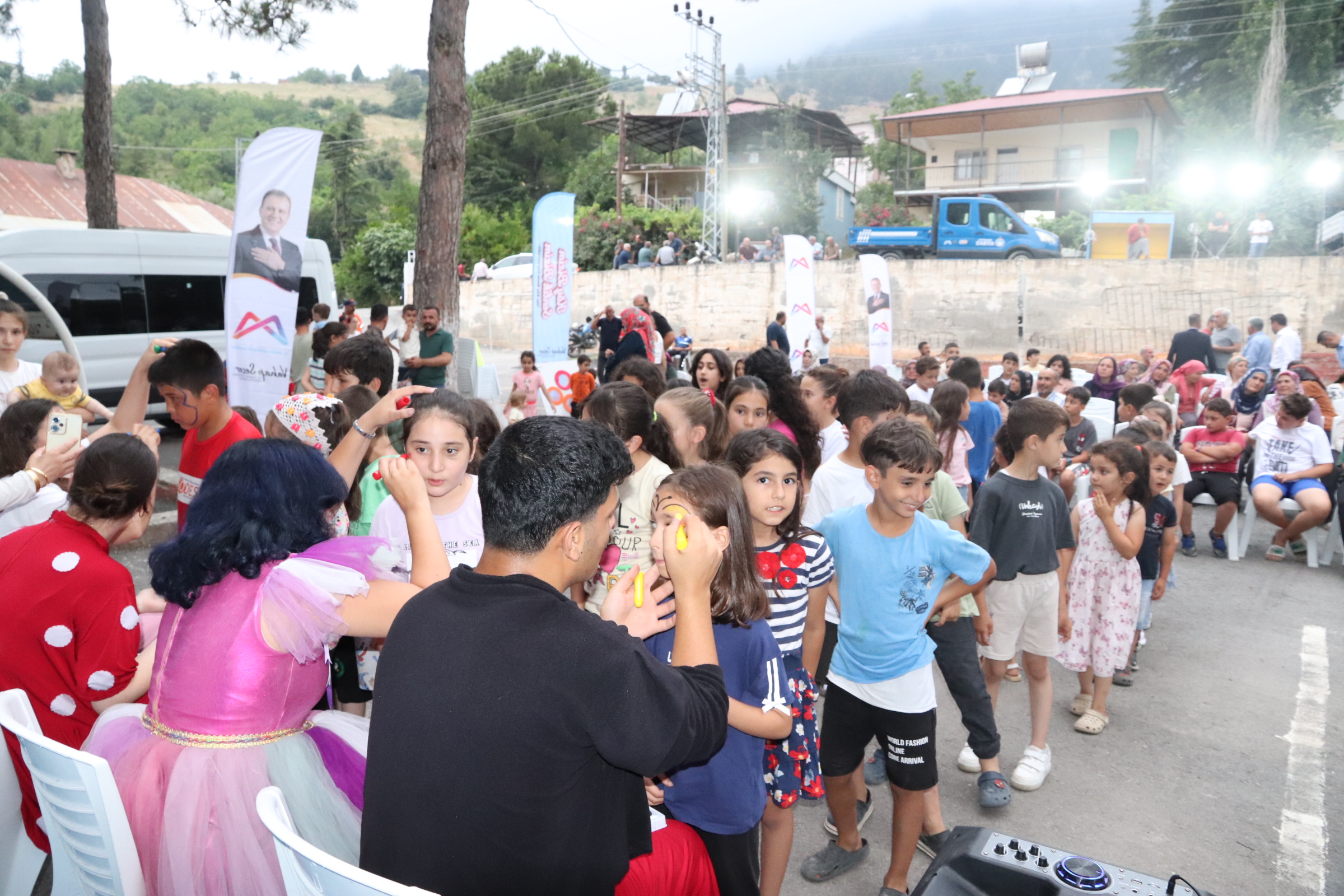 Mersin Büyükşehir Köy Bizim Şenlik Bizim Etkinlikleri Dalakderesi'nde Başladı