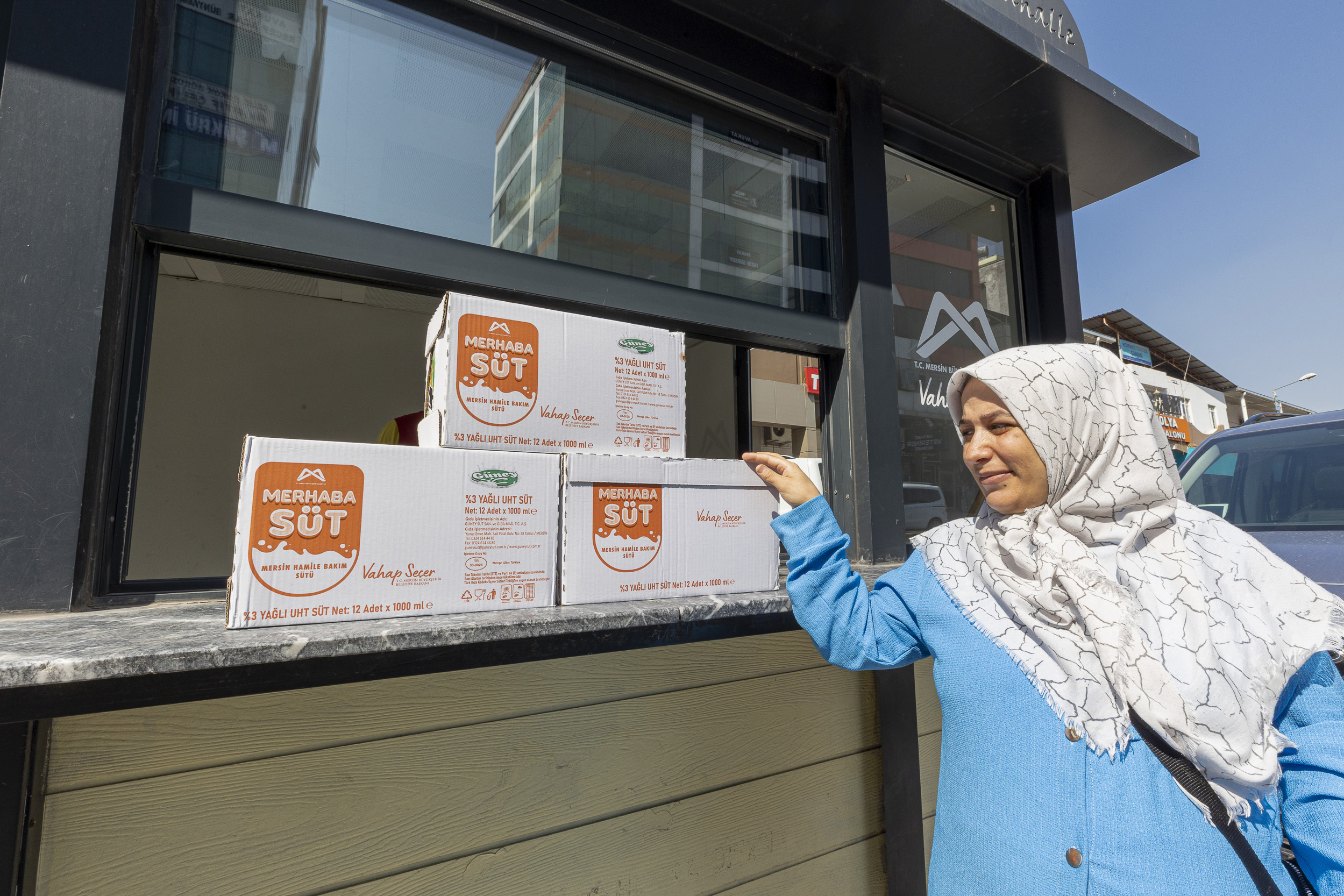 Mersin Büyükşehir'den Anne Adaylarına 98 Bin Paket Süt Desteği