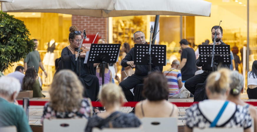 Mersin'de Klasik Müzik Dinletileri Yoğun İlgi Gördü