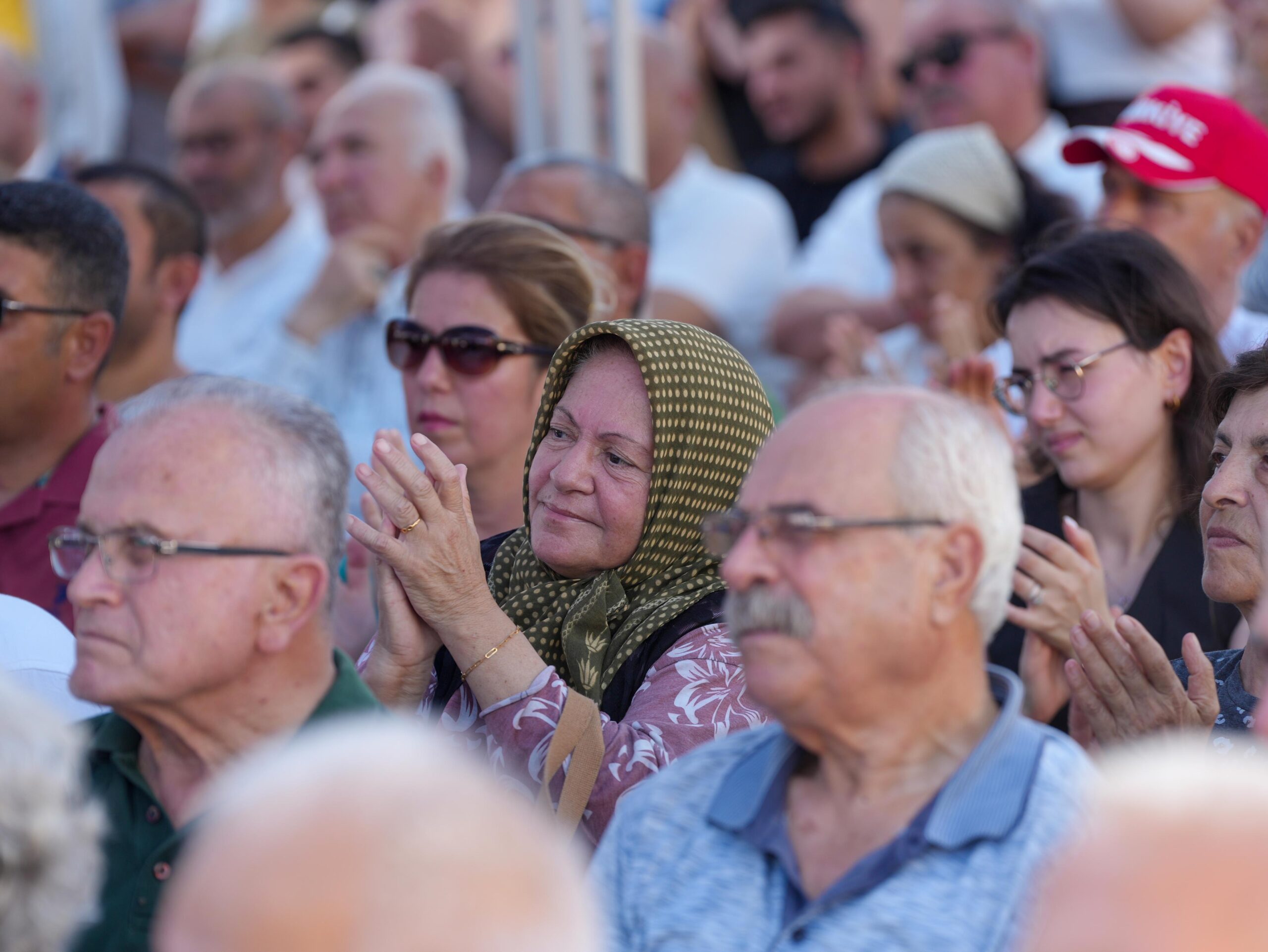 Tarsus İsmetpaşa Kentsel Dönüşüm Projesi İlk Betonu Döküldü Tarsus İsmetpaşa Kentsel Dönüşüm Projesi İlk Betonu Döküldü
