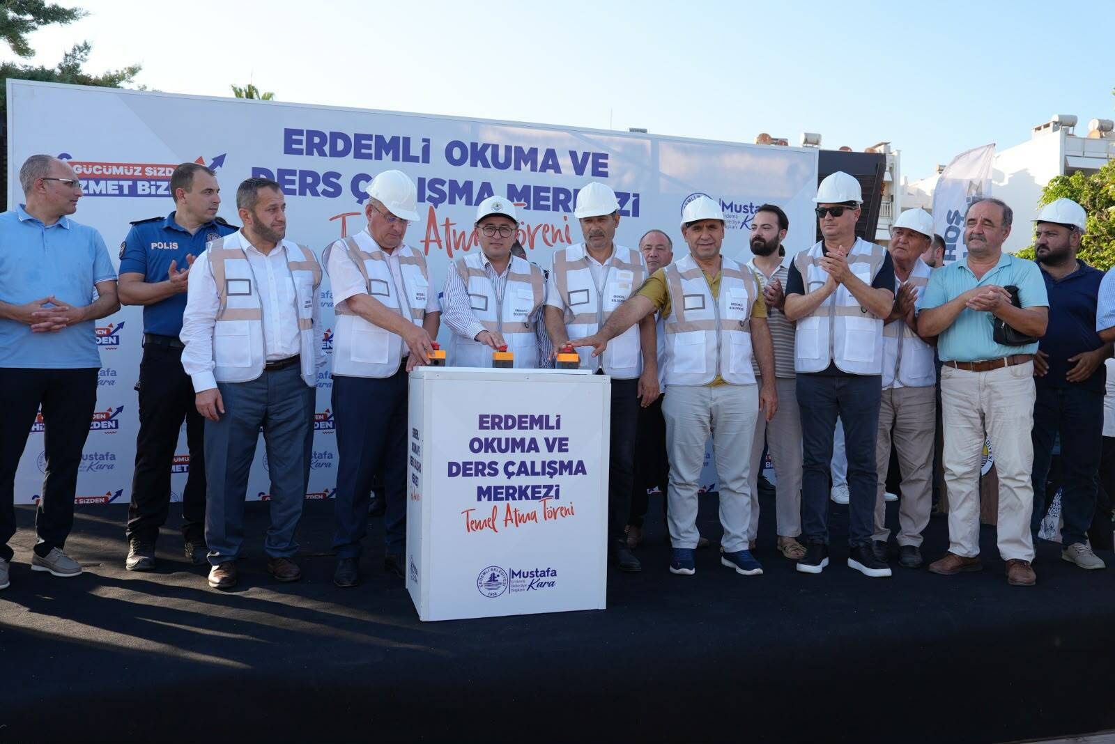 Erdemli Okuma ve Ders Çalışma Merkezinin Temeli Atıldı