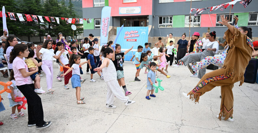 Mersin Büyükşehir Köy Bizim Şenlik Bizim Etkinliği Arslanköyde Mersin Büyükşehir Köy Bizim Şenlik Bizim Etkinliği Arslanköyde