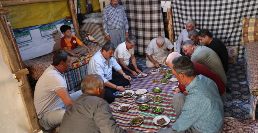 Toroslar Belediye Başkanı Yıldız Tırtar'da Yörükleri Ziyaret Etti