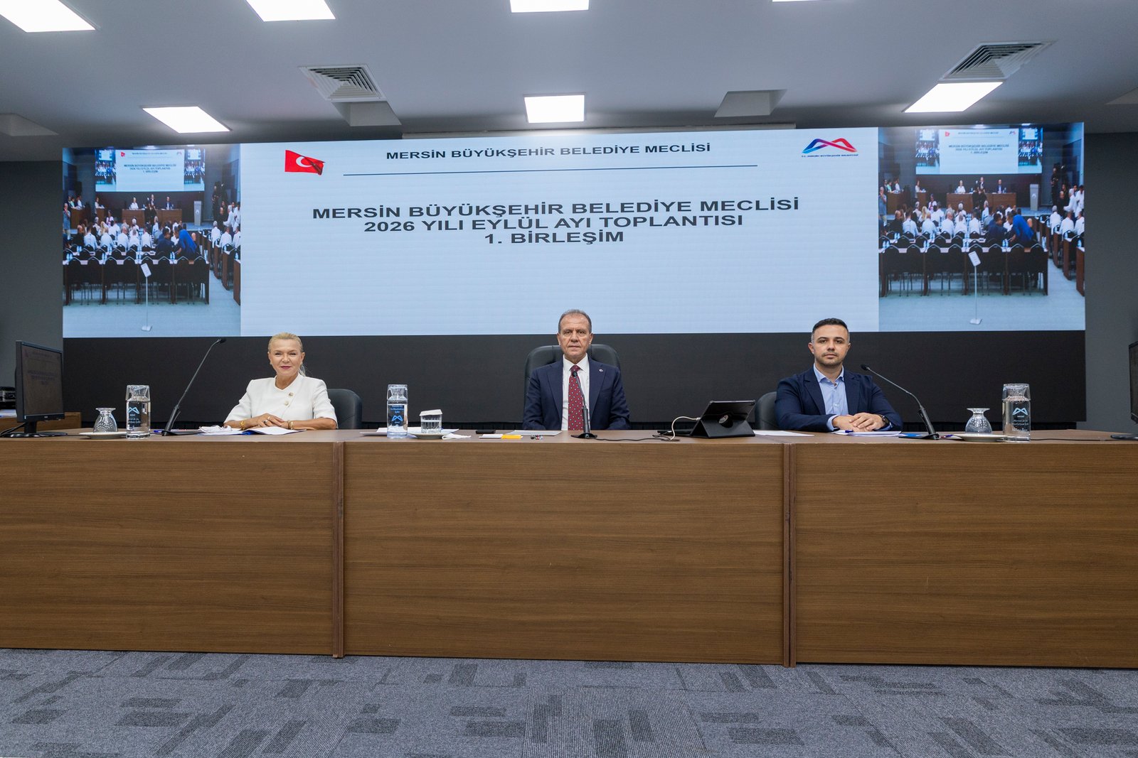 Mersin Büyükşehir Belediye Meclisi Eylül Ayı Toplantısı Vahap Seçer Başkanlığında Gerçekleşti Mersin Büyükşehir Belediye Meclisi Eylül Ayı Toplantısı Vahap Seçer Başkanlığında Gerçekleşti