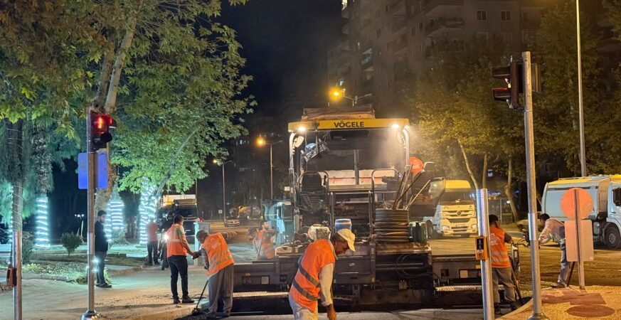 Mersin Büyükşehir Güleryüz Kavşağı'nda Akıllı Trafik Düzenlemesi Yaptı