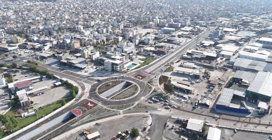 Mersin Büyükşehir Hal Katlı Kavşağı Projesi Yurttaşlardan Tam Not Aldı
