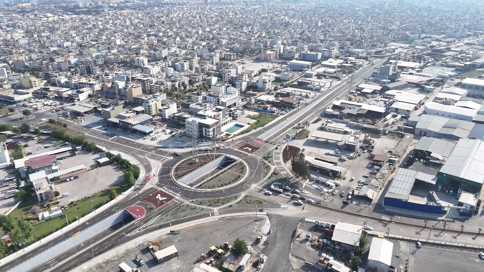 Mersin Büyükşehir Hal Katlı Kavşağı Projesi Yurttaşlardan Tam Not Aldı Mersin Büyükşehir Hal Katlı Kavşağı Projesi Yurttaşlardan Tam Not Aldı