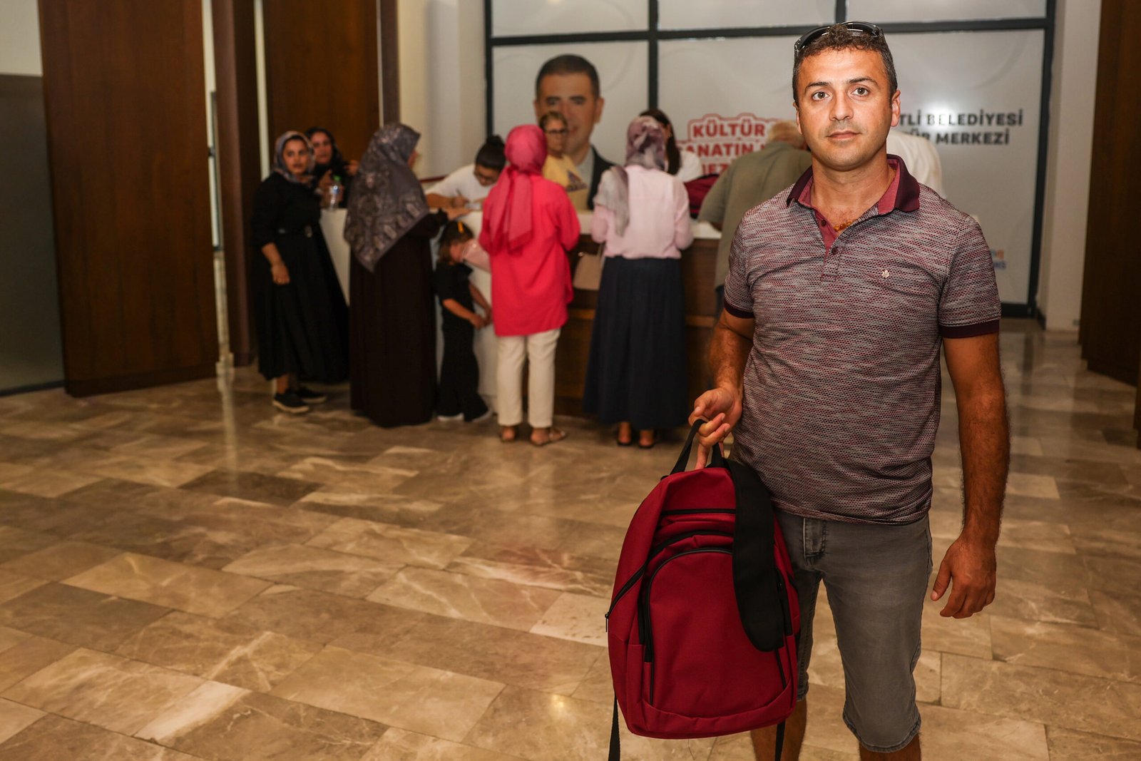 Mezitli Belediyesinden Öğrencilere Kırtasiye Desteği