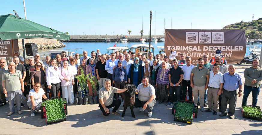 Mersin Büyükşehir Belediyesinden Üreticilere Kapsamlı Tarımsal Destekler