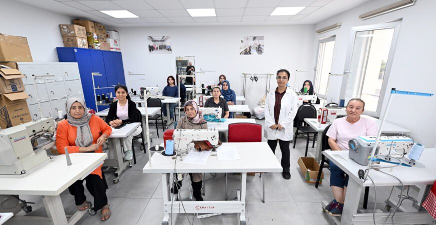 Mersin Büyükşehir MERCEK Kursları 9 Bin Kişiye Mesleki Eğitim Verdi