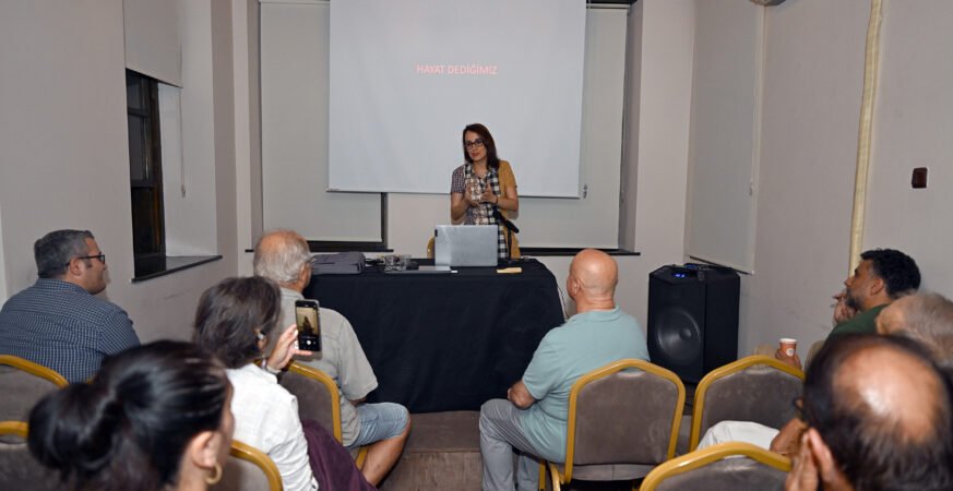 Mersin Büyükşehir Sanat ve Fotoğraf Söyleşileri Başladı Mersin Büyükşehir Sanat ve Fotoğraf Söyleşileri Başladı