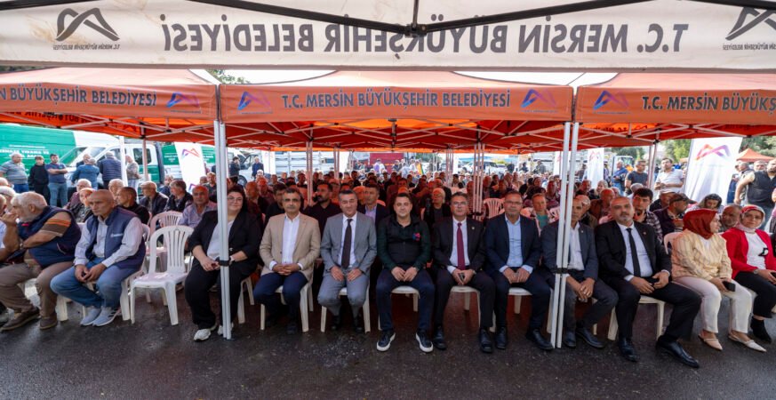 Mersin Büyükşehir Tarımsal Destekleri Erdemli ve Silifke'de Üreticilerle Buluştu Mersin Büyükşehir Tarımsal Destekleri Erdemli ve Silifke'de Üreticilerle Buluştu
