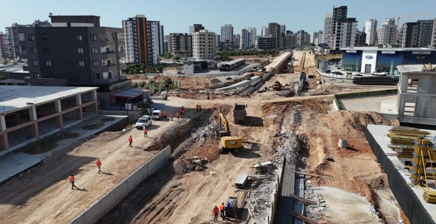 Mersin Büyükşehir Vatan Caddesi Kuyuluk Kavşak Projesi Yüzde 70 Tamamlandı Mersin Büyükşehir Vatan Caddesi Kuyuluk Kavşak Projesi Yüzde 70 Tamamlandı