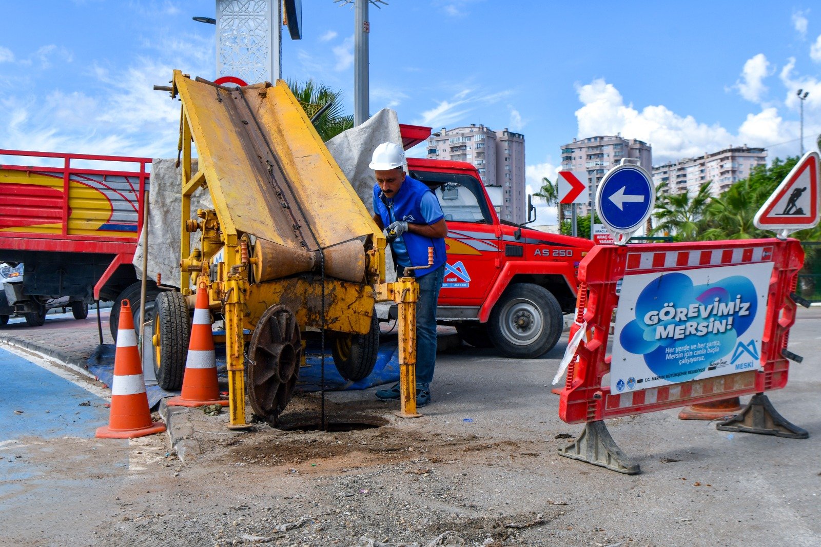 MESKİ Mersin'de Yoğun Yağışlara Karşı Hazırlıklarını Güçlendirdi MESKİ Mersin'de Yoğun Yağışlara Karşı Hazırlıklarını Güçlendirdi