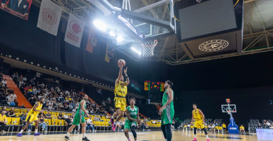 MSK Darüşşafaka Lassa'yı Mağlup Ederek Namağlup Serisini Sürdürdü