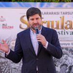 Toroslar Anne Elimi Bırakma Tiyatro Oyunu Sahnelendi
