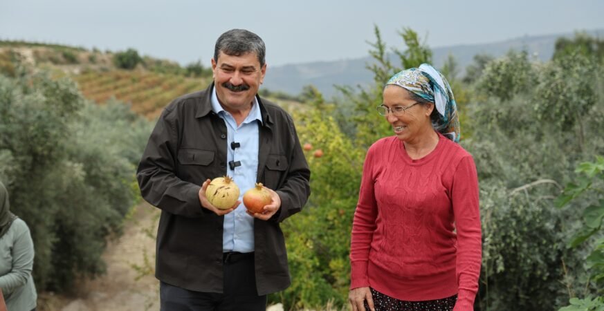 Toroslar Belediye Başkanı Yıldız Kadın Çiftçilerle Buluştu