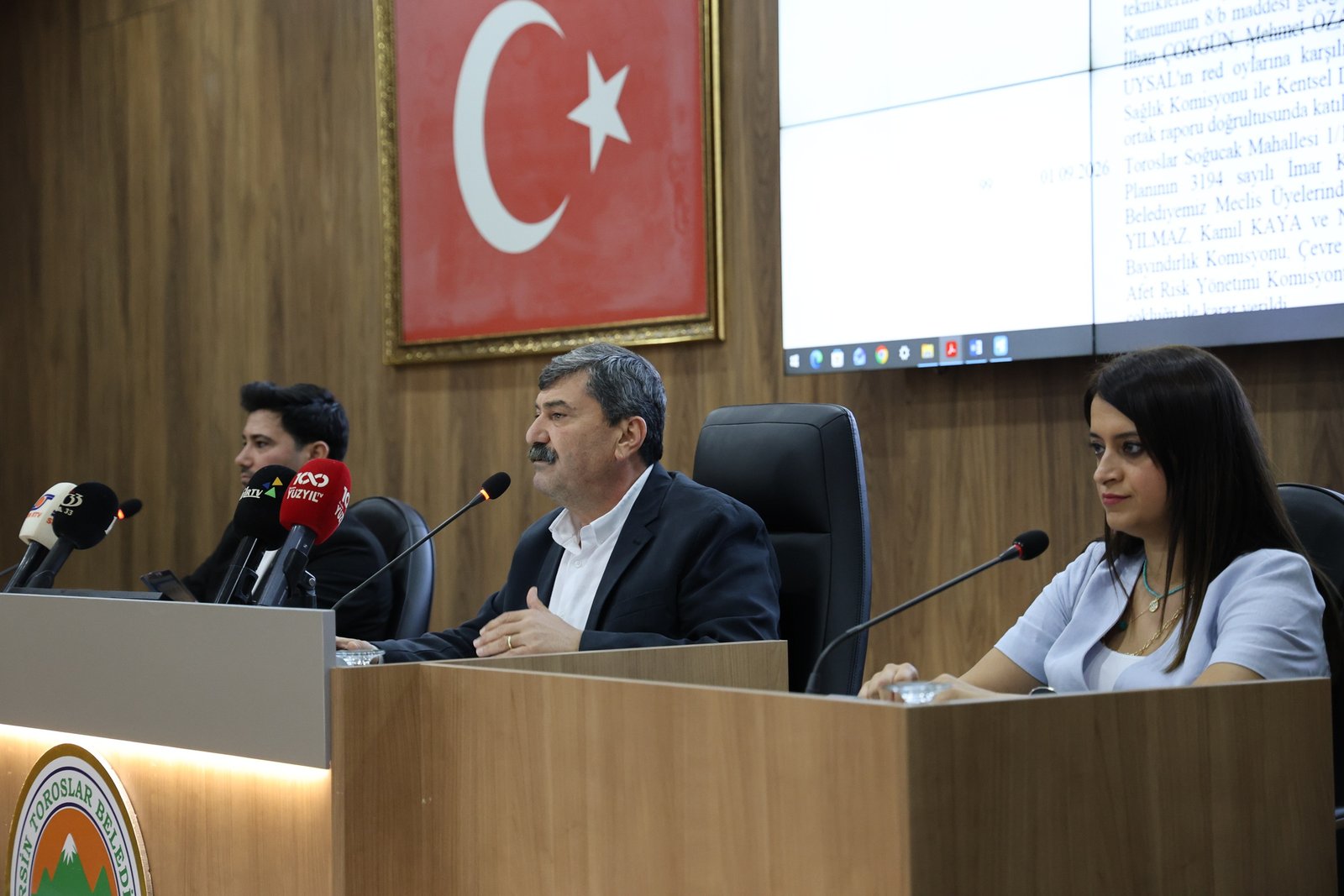 Toroslar Meclisi Ekim Ayı Toplantısı Yapıldı Başkan Yıldız'dan Hukuk Vurgusu